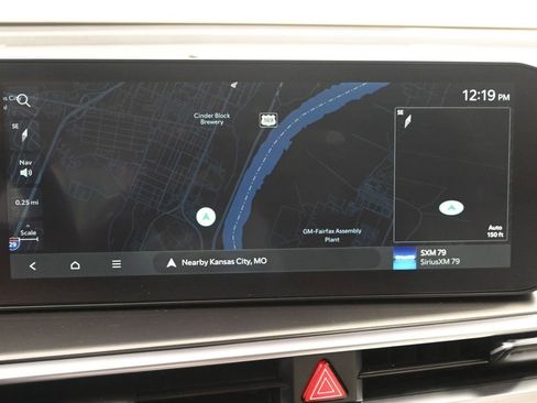 New 2025 Kia Sorento EX image 16