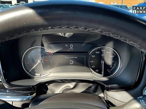 Used 2023 Cadillac XT6 Luxury image 20