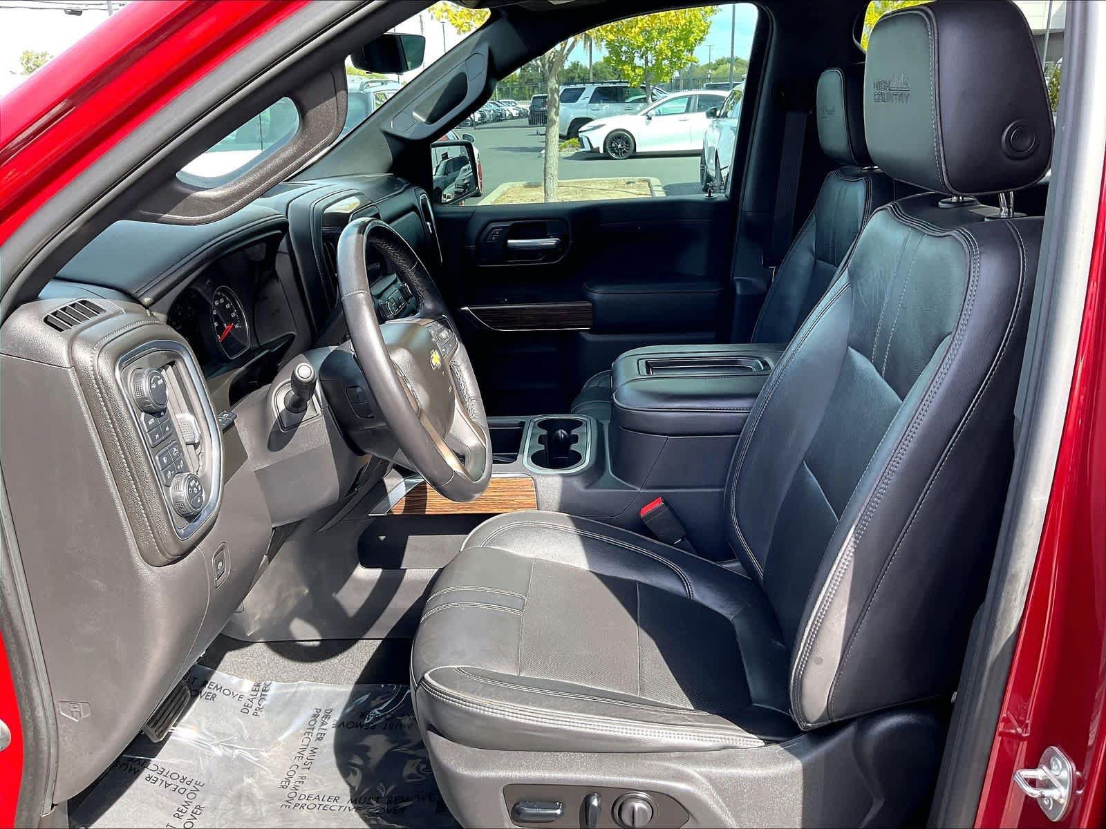 Used 2021 Chevrolet Silverado 1500 High Country w/ Technology Package AWD/4WD image 28