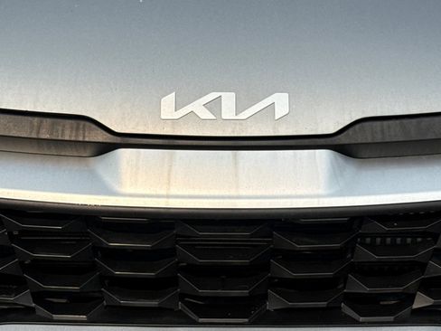 Used 2023 Kia Sportage LX AWD/4WD image 45