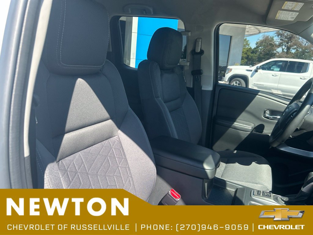 Used 2025 Nissan Frontier SV w/ SV Convenience Package AWD/4WD image 22