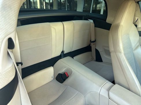 Used 2021 Porsche 911 Targa 4S Heritage Design image 31