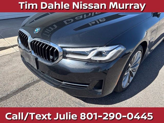 Used 2023 BMW 530e xDrive w/ Convenience Package AWD/4WD image 17