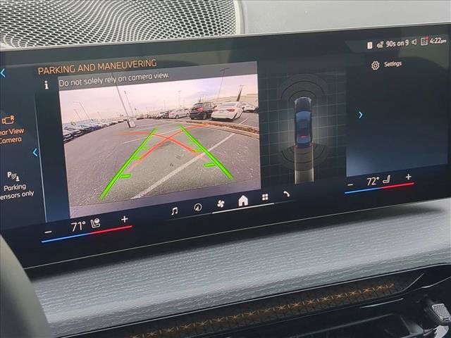 Used 2026 BMW 330i Sedan w/ Convenience Package RWD image 13