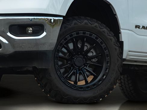 Used 2023 RAM 1500 Big Horn AWD/4WD image 11