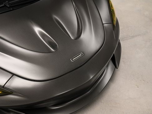 Used 2019 McLaren 600LT RWD image 17