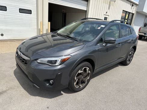 Used 2023 Subaru Crosstrek 2.5i Limited w/ Moonroof Package AWD/4WD image 2
