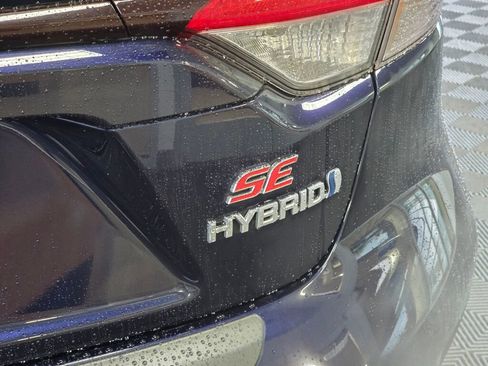 Used 2024 Toyota Corolla SE image 14