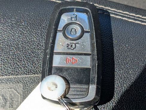 Used 2024 Ford Escape Active image 33