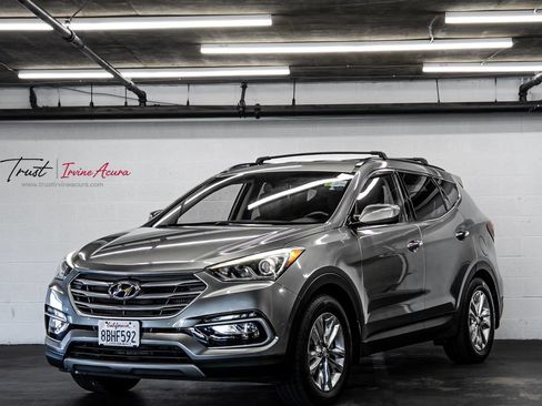 Used 2018 Hyundai Santa Fe Sport 2.0T FWD image 1