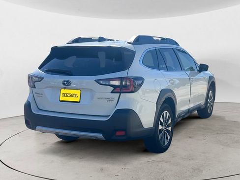 Used 2023 Subaru Outback Limited XT AWD/4WD image 5