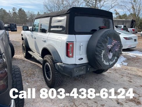 Used 2022 Ford Bronco Outer Banks w/ Sasquatch Package image 3