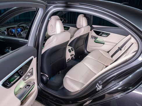 New 2026 Mercedes-Benz C 300 Sedan image 24