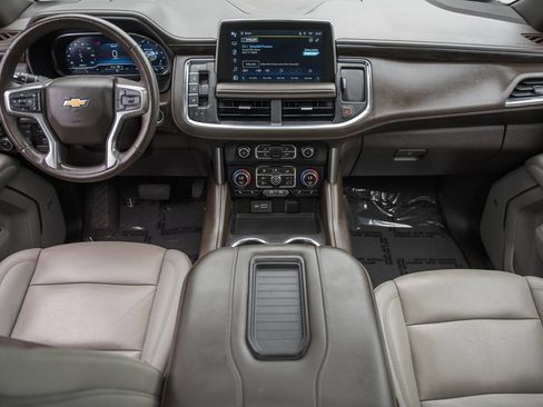Used 2022 Chevrolet Tahoe LT w/ LT Signature Package AWD/4WD image 22