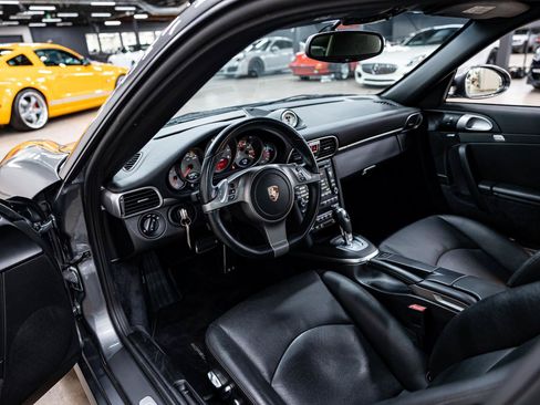 Used 2009 Porsche 911 Carrera S RWD image 9