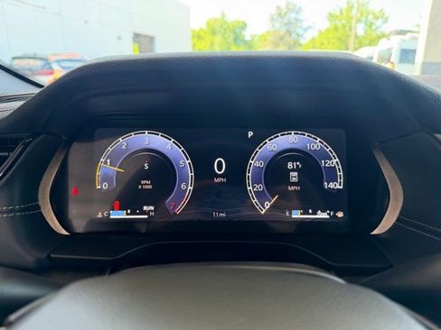 New 2026 Jeep Grand Cherokee Limited AWD/4WD image 16