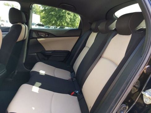 Used 2018 Honda Civic Sport image 14