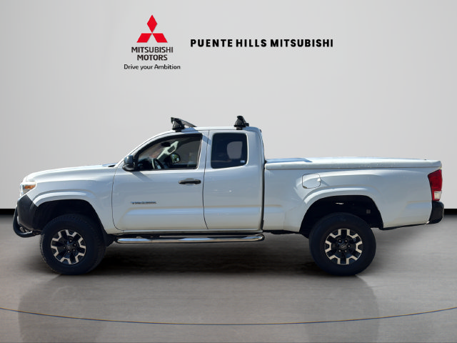 Used 2016 Toyota Tacoma SR RWD image 8