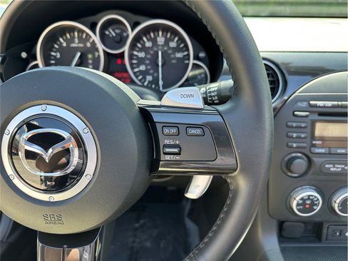 Used 2013 MAZDA MX-5 Miata Grand Touring image 22