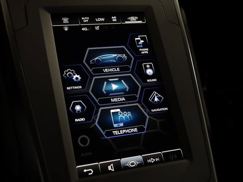 Used 2022 Lamborghini Huracan EVO image 45