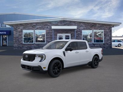 New 2025 Ford Maverick Lariat w/ Black Appearance Package