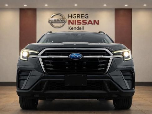 Used 2023 Subaru Ascent Premium AWD/4WD image 5