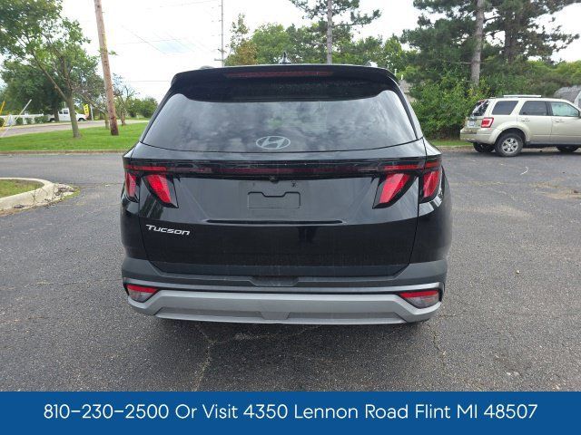 Certified 2025 Hyundai Tucson SEL AWD/4WD image 7