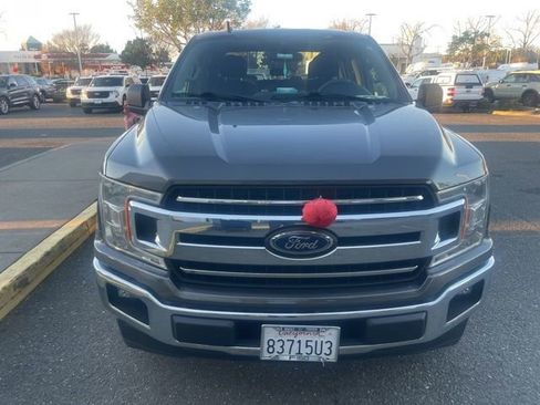 Used 2020 Ford F150 XLT image 2