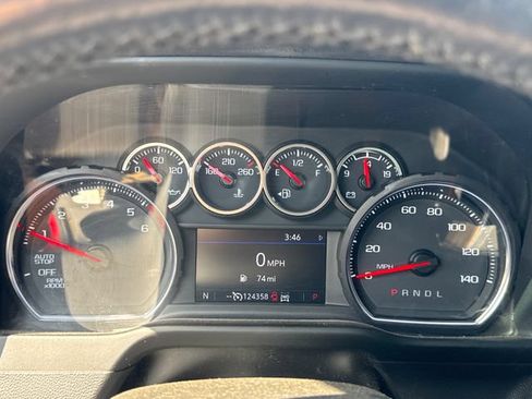 Used 2022 Chevrolet Silverado 1500 RST w/ Safety Package AWD/4WD image 15