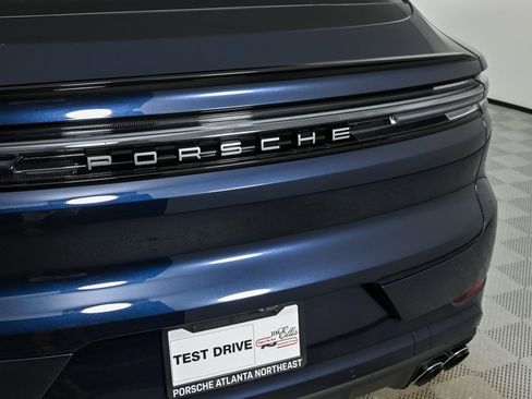 New 2025 Porsche Cayenne Coupe image 37