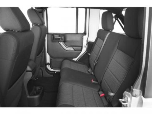 Used 2018 Jeep Wrangler Unlimited Sport image 18