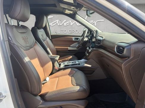 Used 2021 Ford Explorer King Ranch w/ Premium Technology Package AWD/4WD image 24