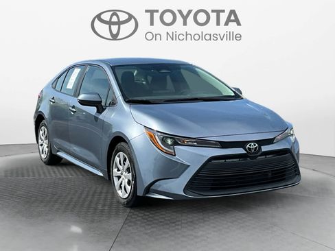 Used 2024 Toyota Corolla LE image 8