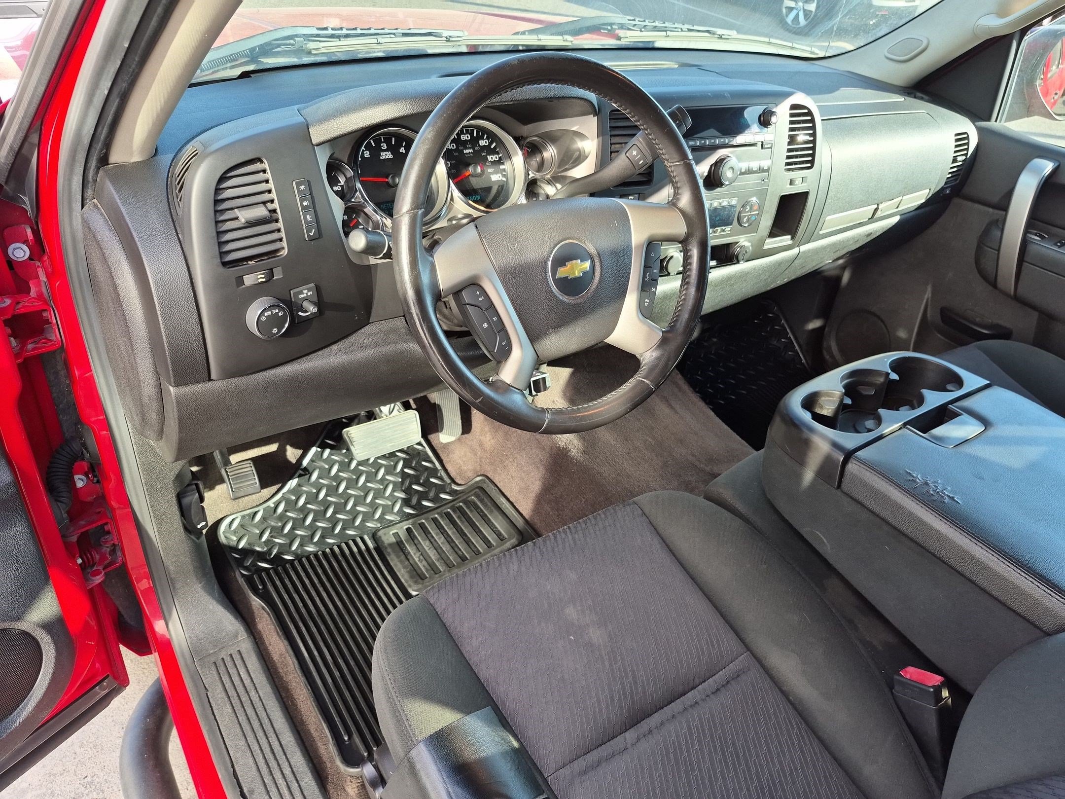 Used 2013 Chevrolet Silverado 1500 LT w/ All-Star Edition AWD/4WD image 14