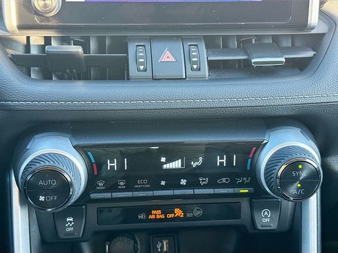 Used 2024 Toyota RAV4 XLE Premium image 19