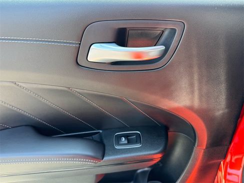Used 2022 Dodge Charger Scat Pack w/ Daytona Edition Group image 18