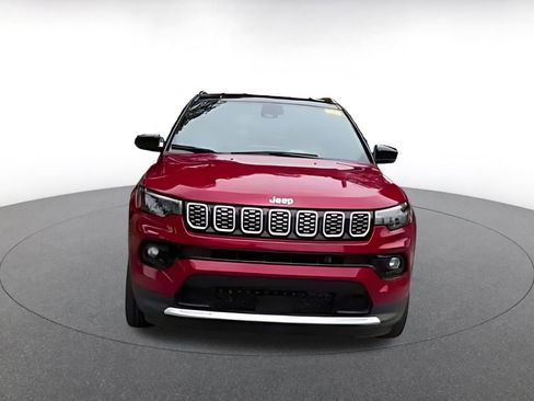 Used 2025 Jeep Compass Limited AWD/4WD image 16