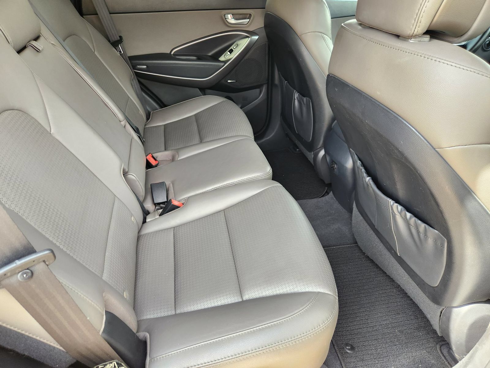Used 2015 Hyundai Santa Fe Sport w/ Option Group 04 FWD image 33