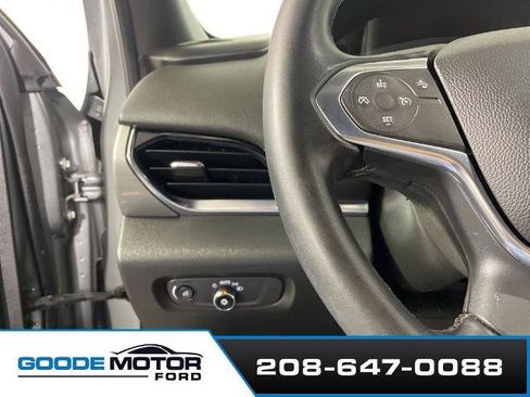 Used 2023 Chevrolet Traverse LT AWD/4WD image 13