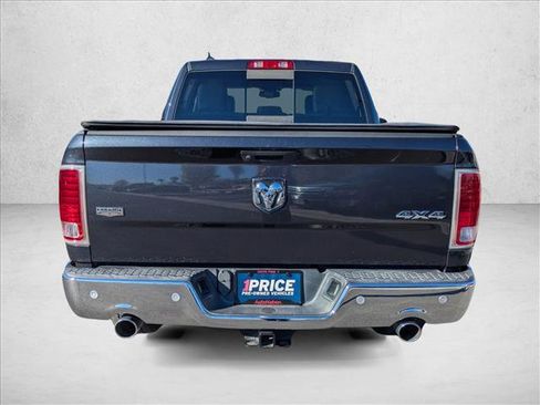 Used 2018 RAM 1500 Laramie w/ Convenience Group image 7