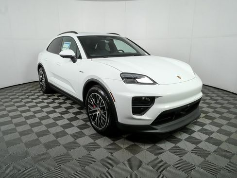 New 2025 Porsche Macan 4S Electric image 29