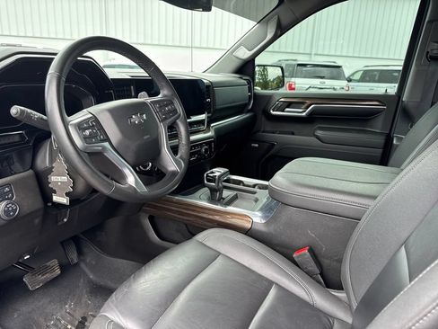 Used 2024 Chevrolet Silverado 1500 RST w/ Convenience Package II AWD/4WD image 13