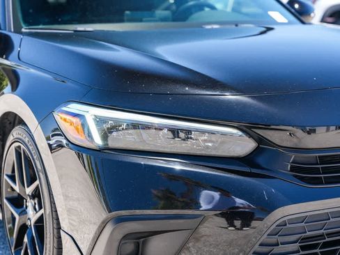 Used 2022 Honda Civic Sport image 4