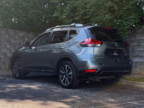 Used 2018 Nissan Rogue SL w/ Premium Package AWD/4WD image 6