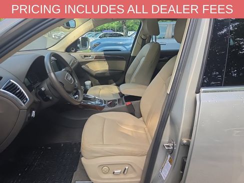 Used 2016 Audi Q5 2.0T Premium Plus w/ Technology Package AWD/4WD image 4