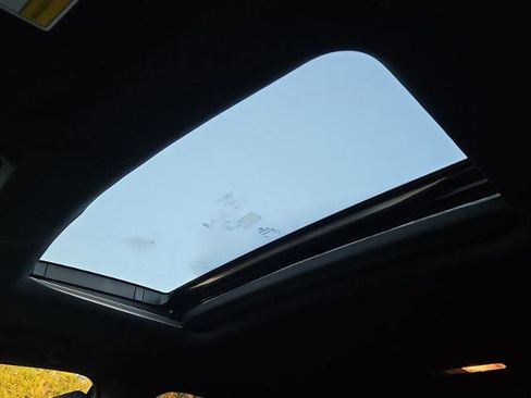 Used 2024 Honda Passport EX-L image 17