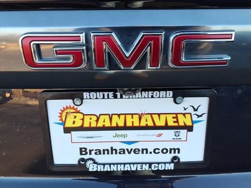 Used 2023 GMC Yukon AT4 w/ LPO, Floor Liner Package image 15