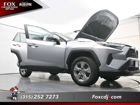 Used 2024 Toyota RAV4 XLE w/ Convenience Package AWD/4WD image 35