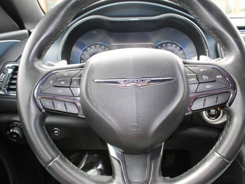 Used 2016 Chrysler 200 S AWD/4WD image 23