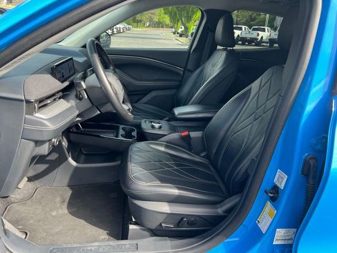 Used 2022 Ford Mustang Mach-E Select w/ Comfort/Technology Package RWD image 23